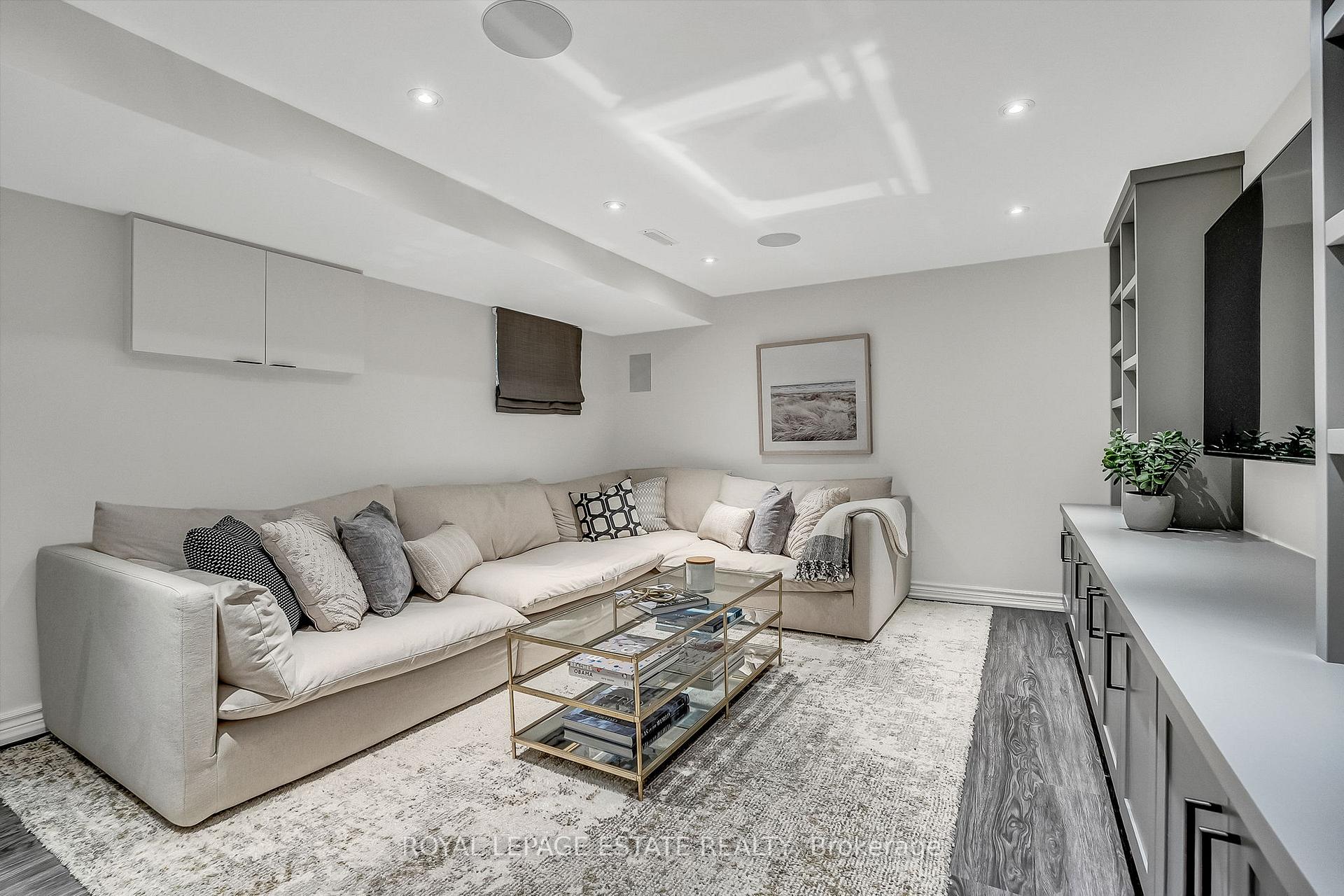 Photo 37 of 180 Withrow Avenue, Toronto, North Riverdale — HOMEH