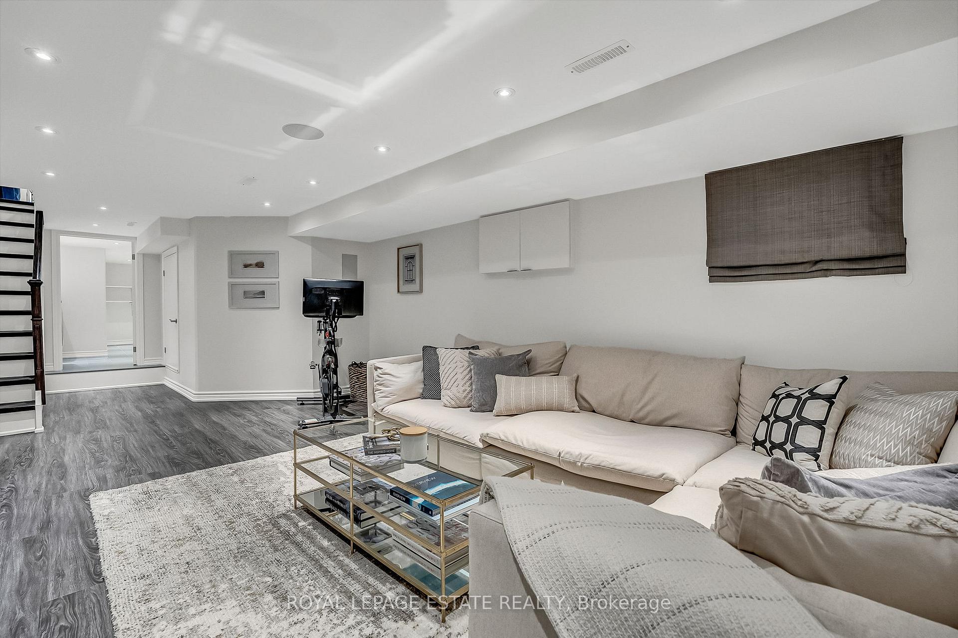 Photo 38 of 180 Withrow Avenue, Toronto, North Riverdale — HOMEH