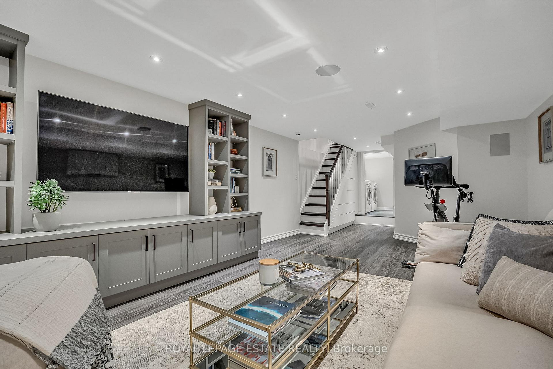 Photo 39 of 180 Withrow Avenue, Toronto, North Riverdale — HOMEH