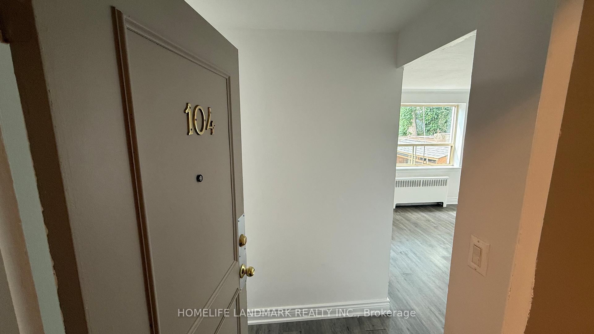 Photo 3 of Unit 104, 676 Mount Pleasant Road, Toronto, Mount Pleasant West — HOMEH