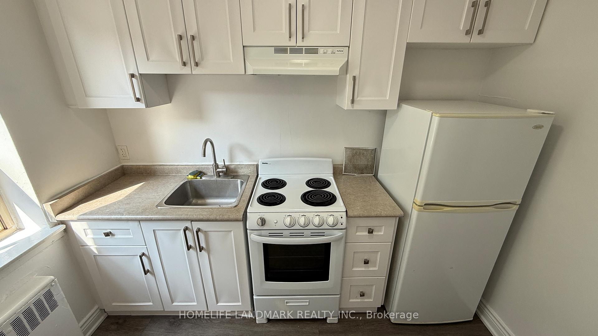Photo 9 of Unit 104, 676 Mount Pleasant Road, Toronto, Mount Pleasant West — HOMEH