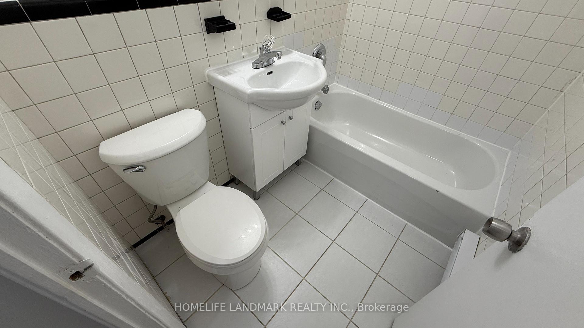 Photo 16 of Unit 104, 676 Mount Pleasant Road, Toronto, Mount Pleasant West — HOMEH