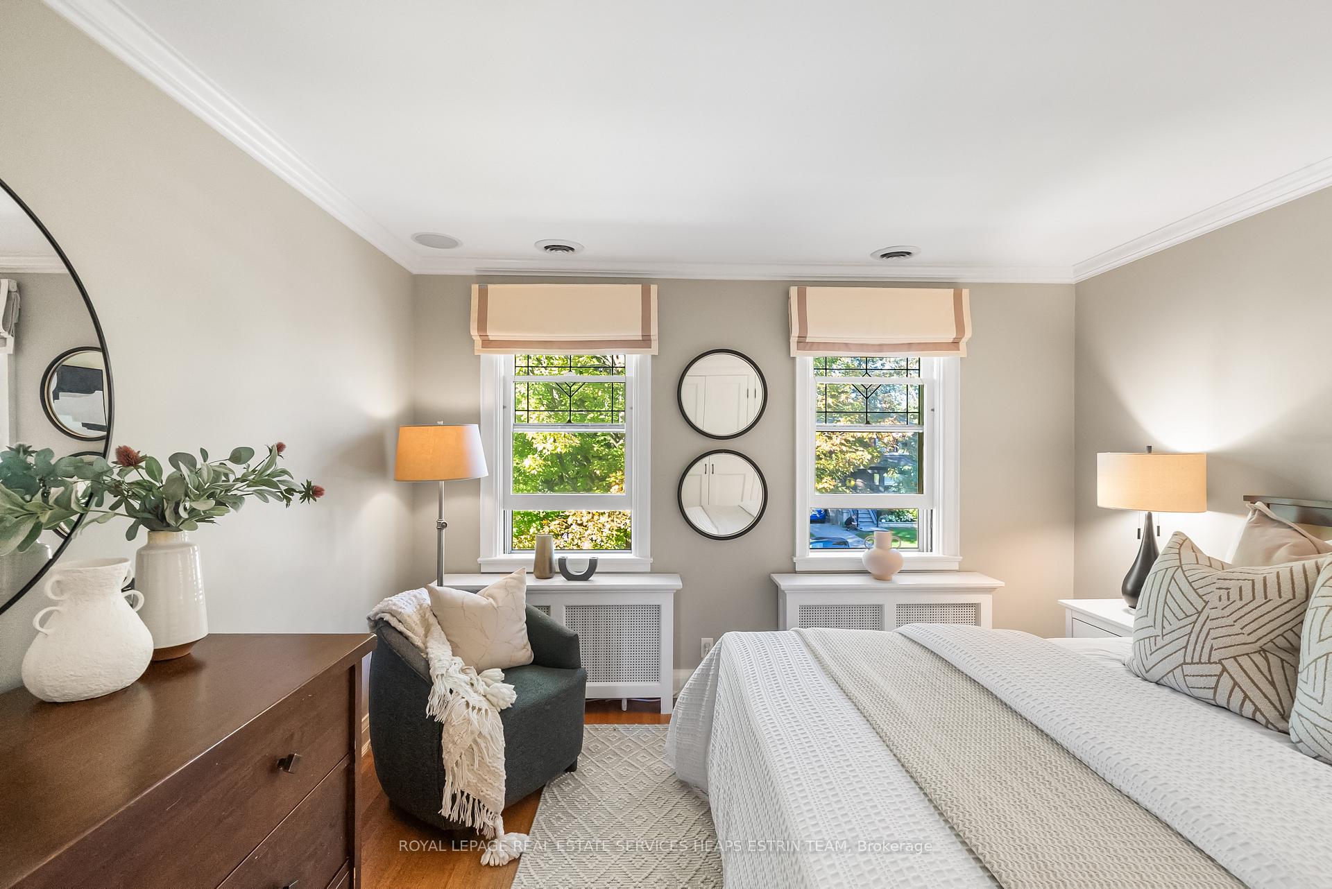 Photo 17 of 35 Leadale Avenue, Toronto, Leaside — HOMEH