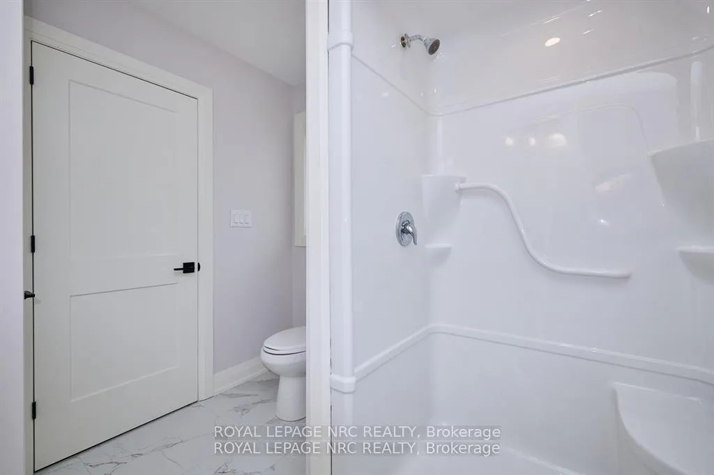 Photo 25 of 149 Hodgkins Avenue, Thorold, Allanburg/Thorold South — HOMEH
