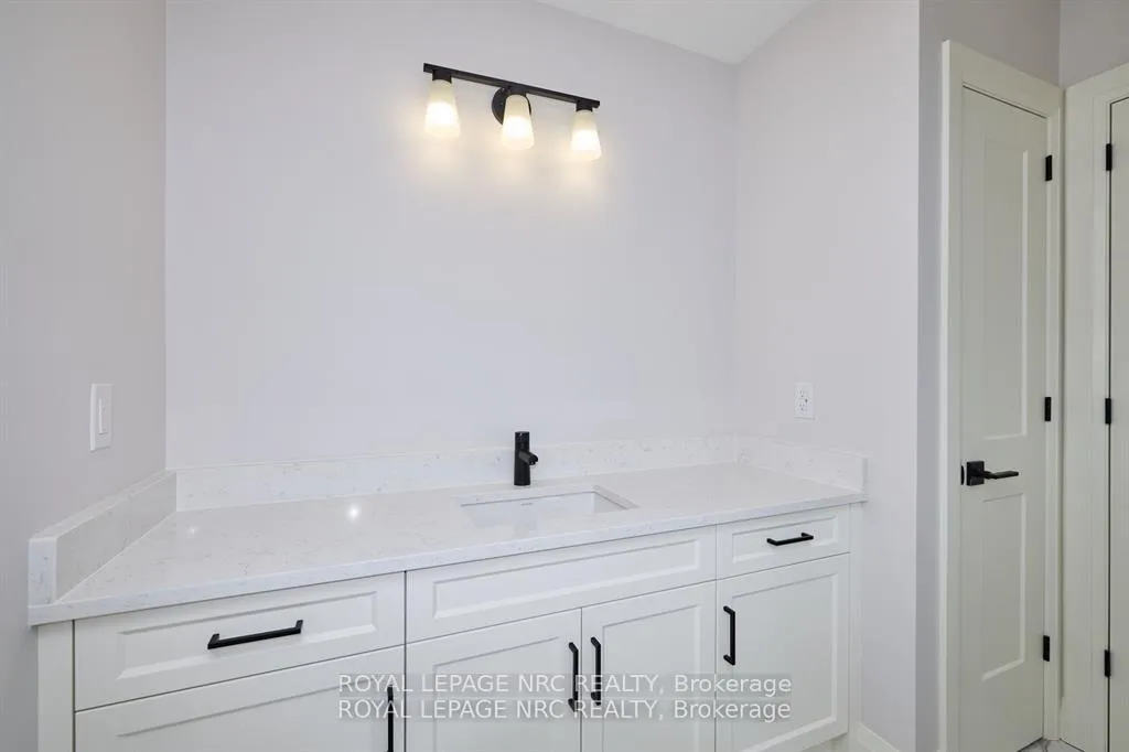 Photo 26 of 149 Hodgkins Avenue, Thorold, Allanburg/Thorold South — HOMEH