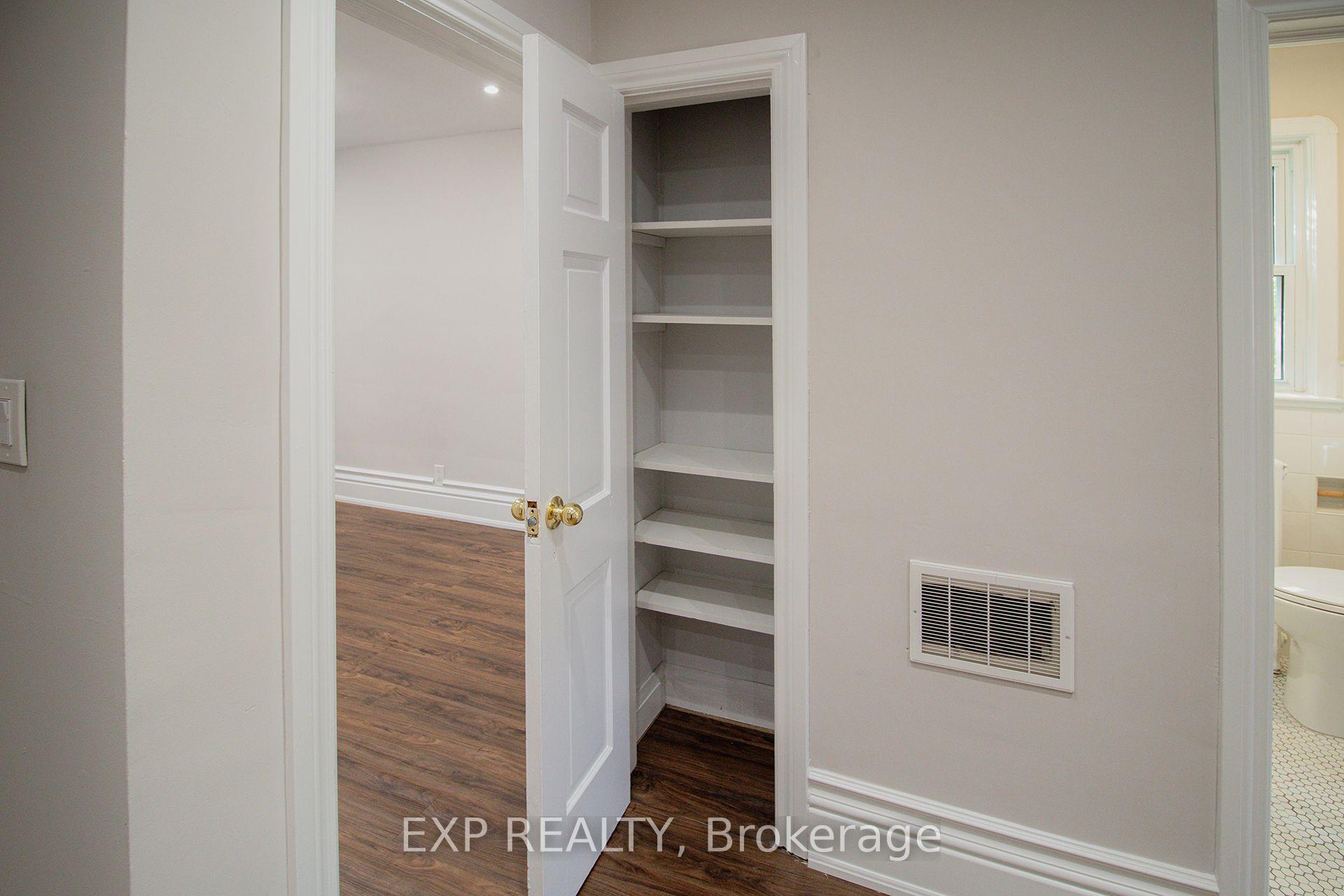 Photo 13 of Unit 2B, 875 Millwood Road, Toronto, Leaside — HOMEH