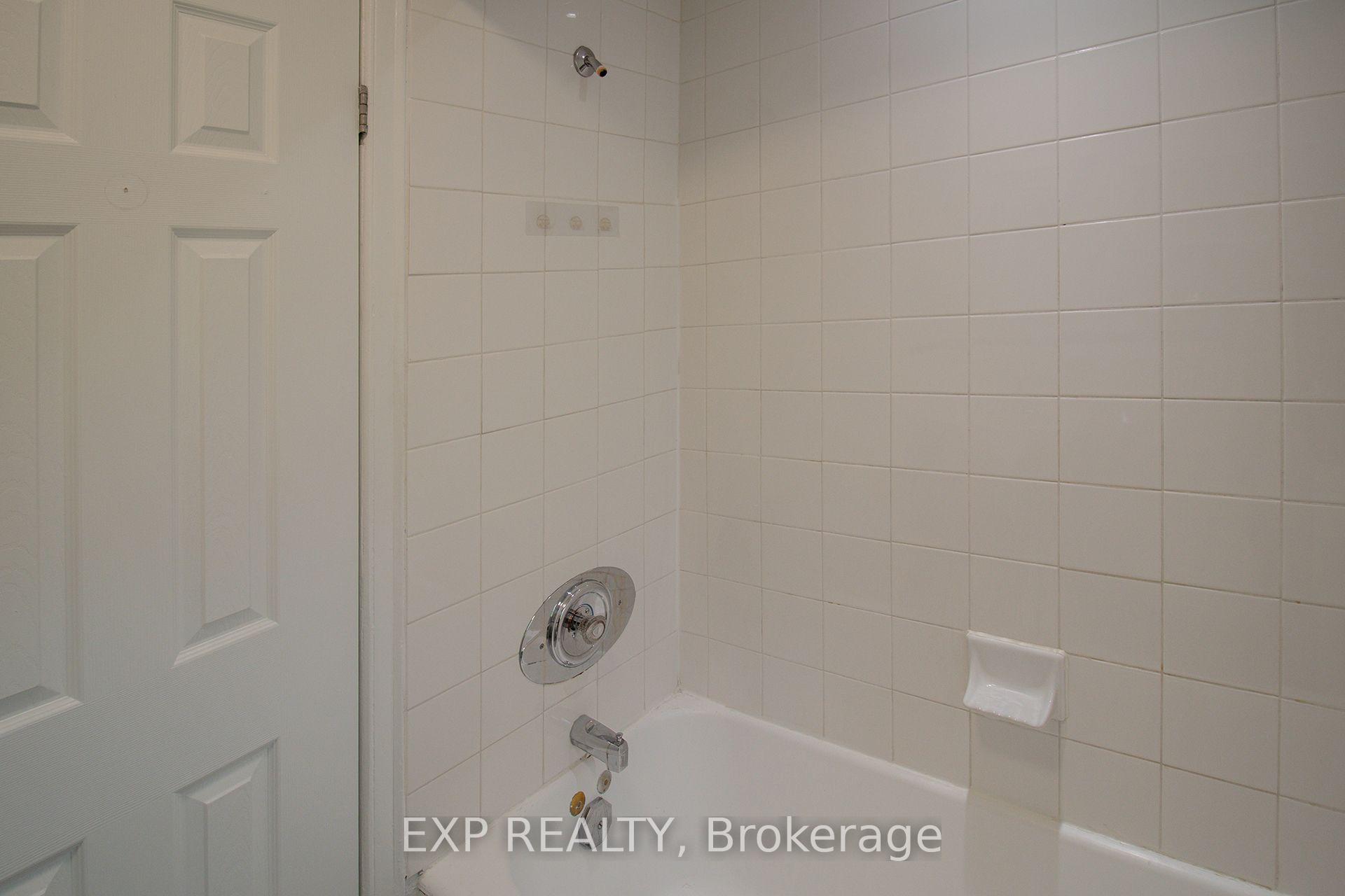Photo 16 of Unit 2B, 875 Millwood Road, Toronto, Leaside — HOMEH