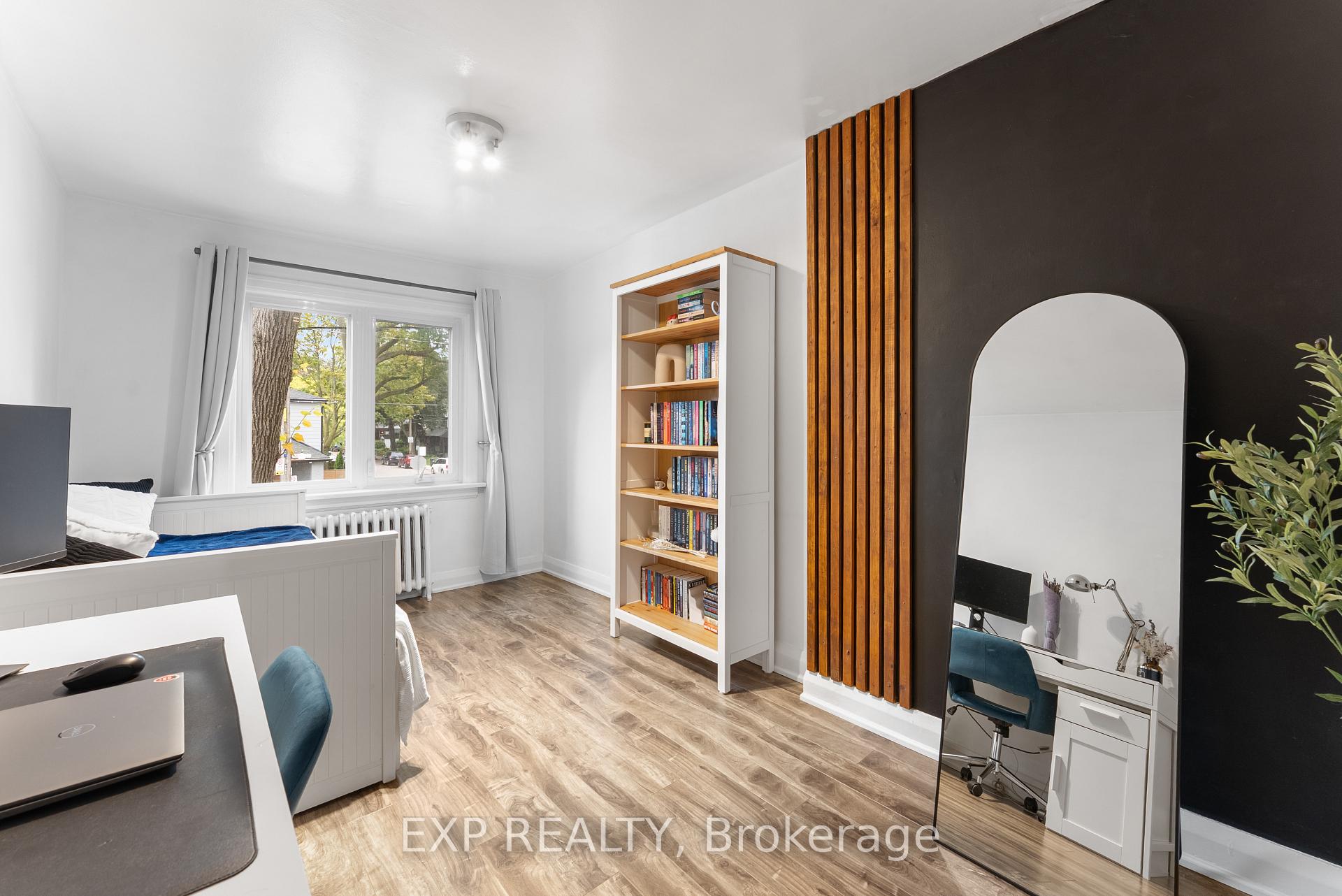 Photo 20 of 1702 Dundas Street E, Toronto, Greenwood-Coxwell — HOMEH