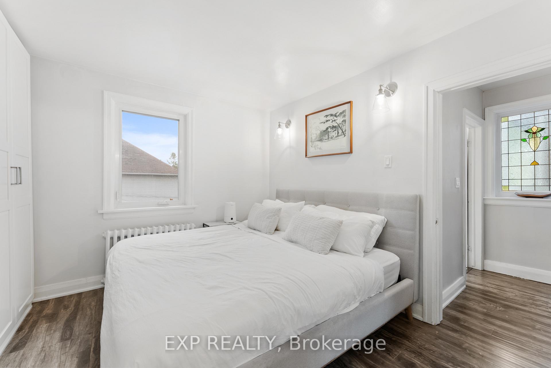 Photo 25 of 1702 Dundas Street E, Toronto, Greenwood-Coxwell — HOMEH
