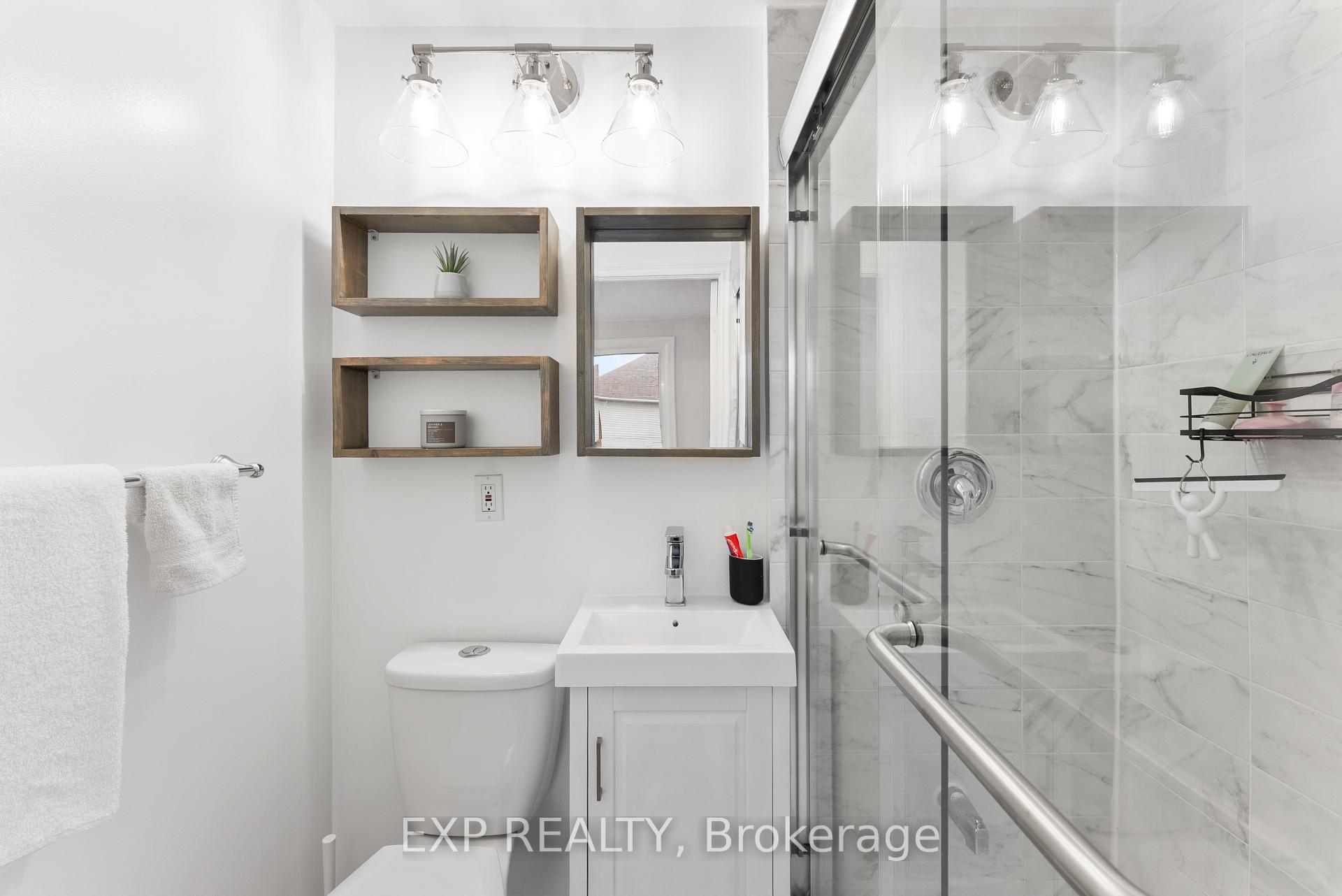 Photo 27 of 1702 Dundas Street E, Toronto, Greenwood-Coxwell — HOMEH