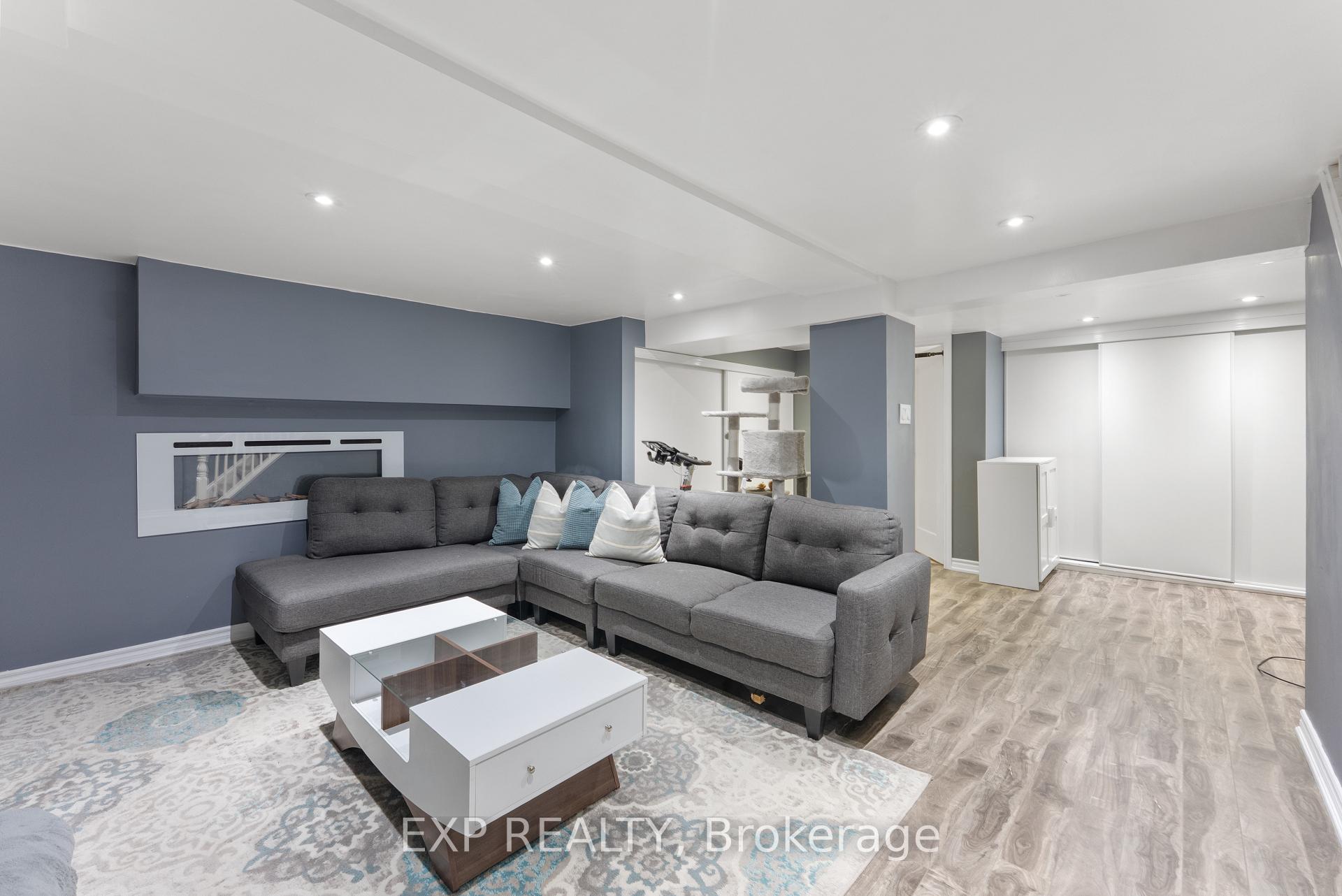 Photo 33 of 1702 Dundas Street E, Toronto, Greenwood-Coxwell — HOMEH