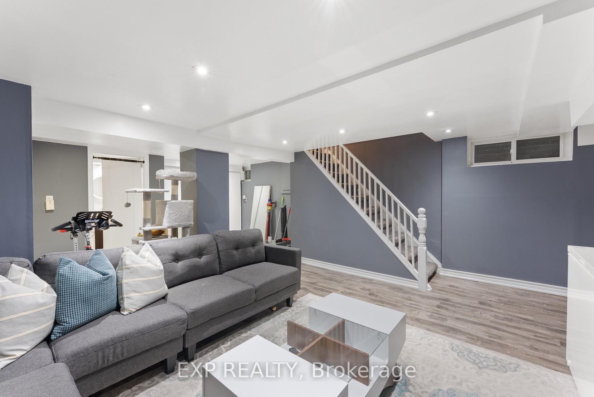 Photo 34 of 1702 Dundas Street E, Toronto, Greenwood-Coxwell — HOMEH