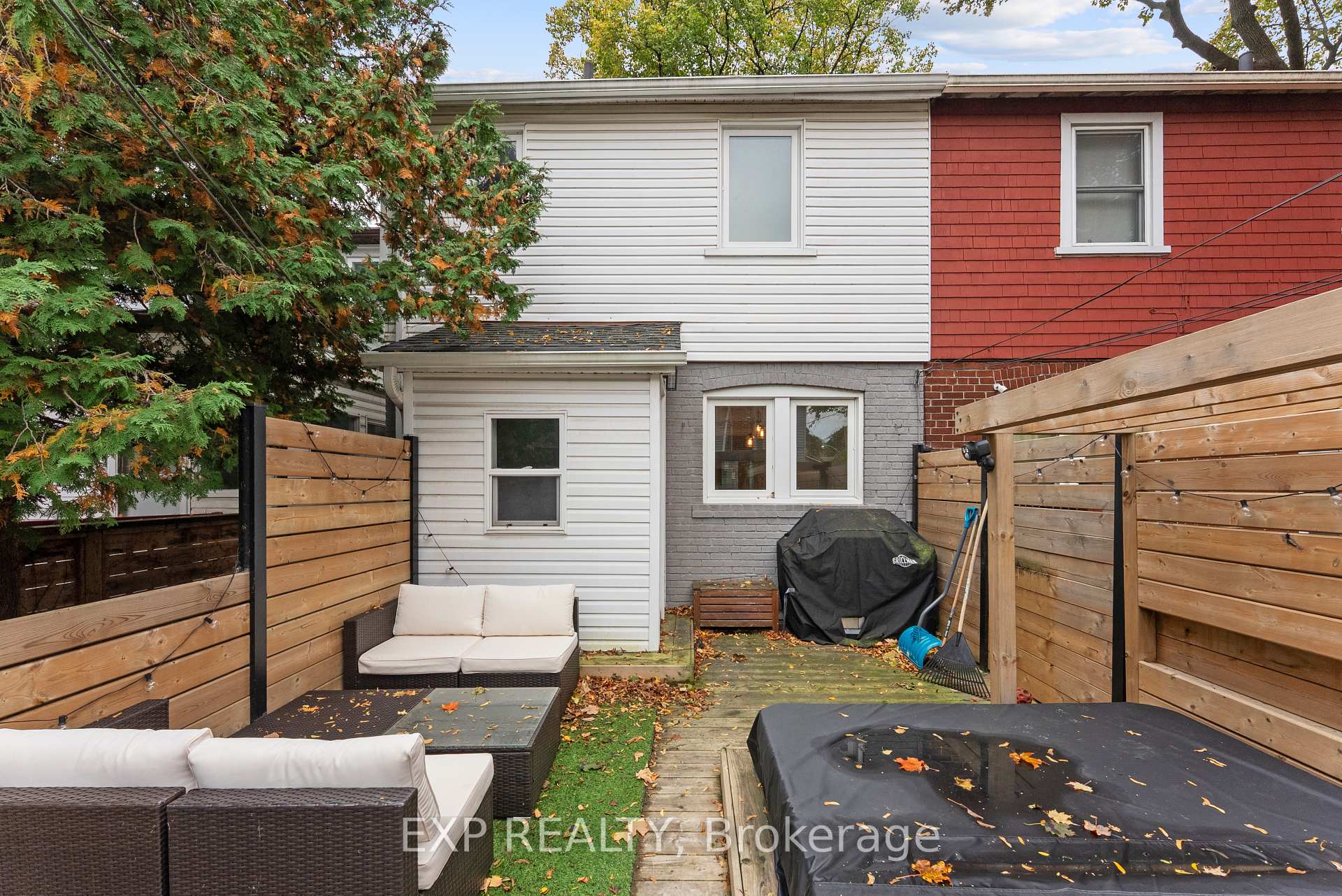 Photo 37 of 1702 Dundas Street E, Toronto, Greenwood-Coxwell — HOMEH