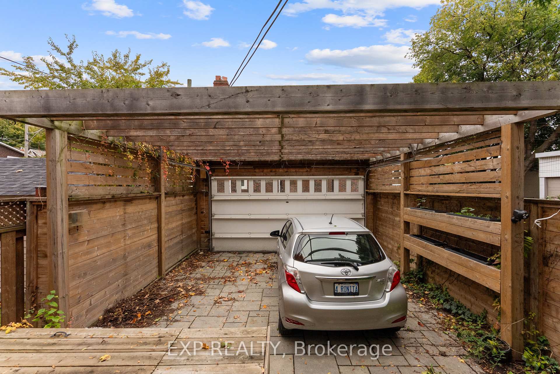 Photo 39 of 1702 Dundas Street E, Toronto, Greenwood-Coxwell — HOMEH