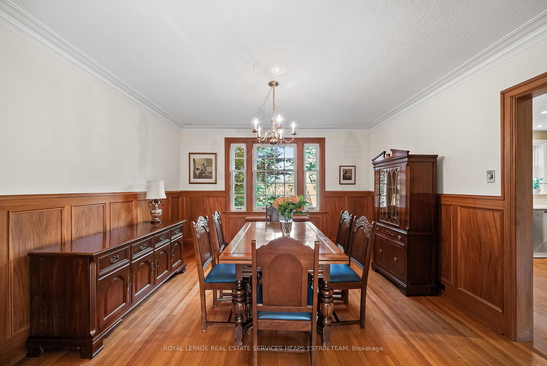 Photo 8 of 57 Fleming Crescent, Toronto, Leaside — HOMEH