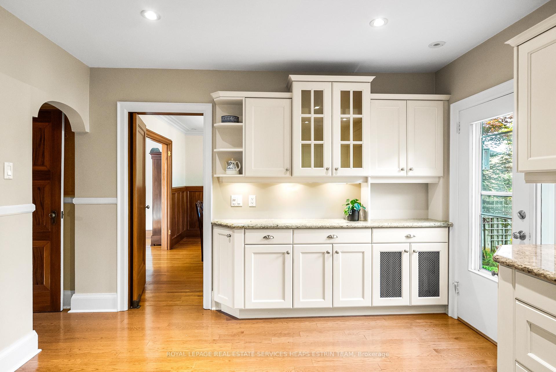Photo 13 of 57 Fleming Crescent, Toronto, Leaside — HOMEH