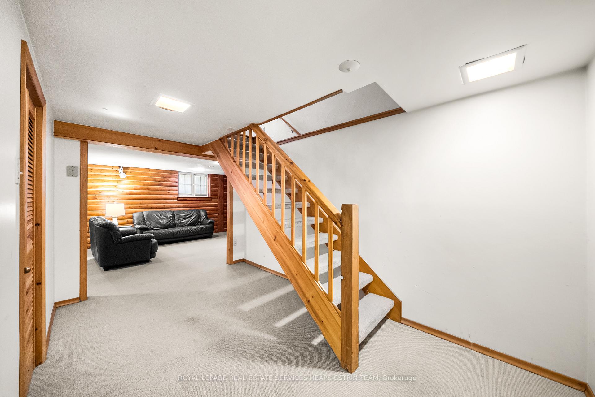 Photo 30 of 57 Fleming Crescent, Toronto, Leaside — HOMEH
