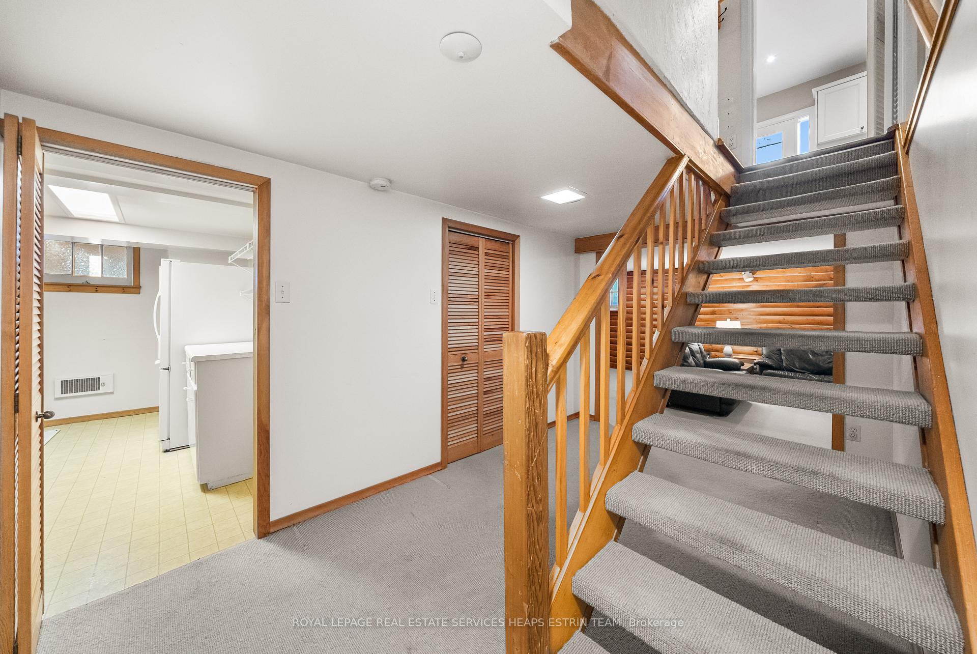 Photo 31 of 57 Fleming Crescent, Toronto, Leaside — HOMEH