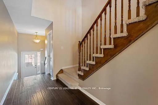 Photo 7 of 24 Whitefish Crescent, Hamilton, Lakeshore — HOMEH