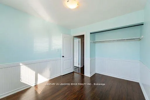 Photo 19 of 24 Whitefish Crescent, Hamilton, Lakeshore — HOMEH