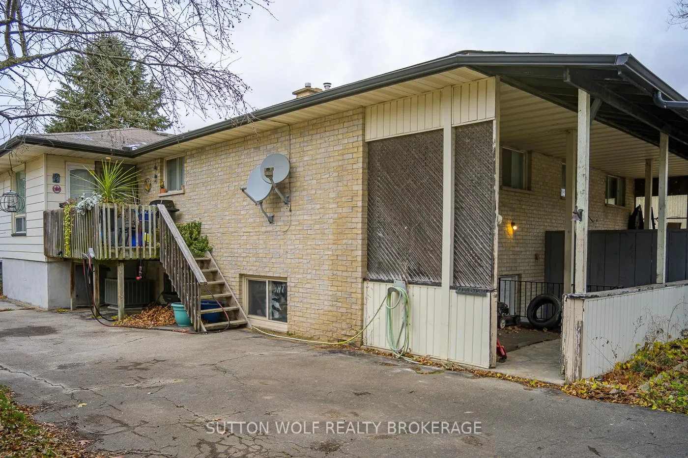 Photo 3 of 216 Spence Drive, Strathroy-Caradoc, SW — HOMEH