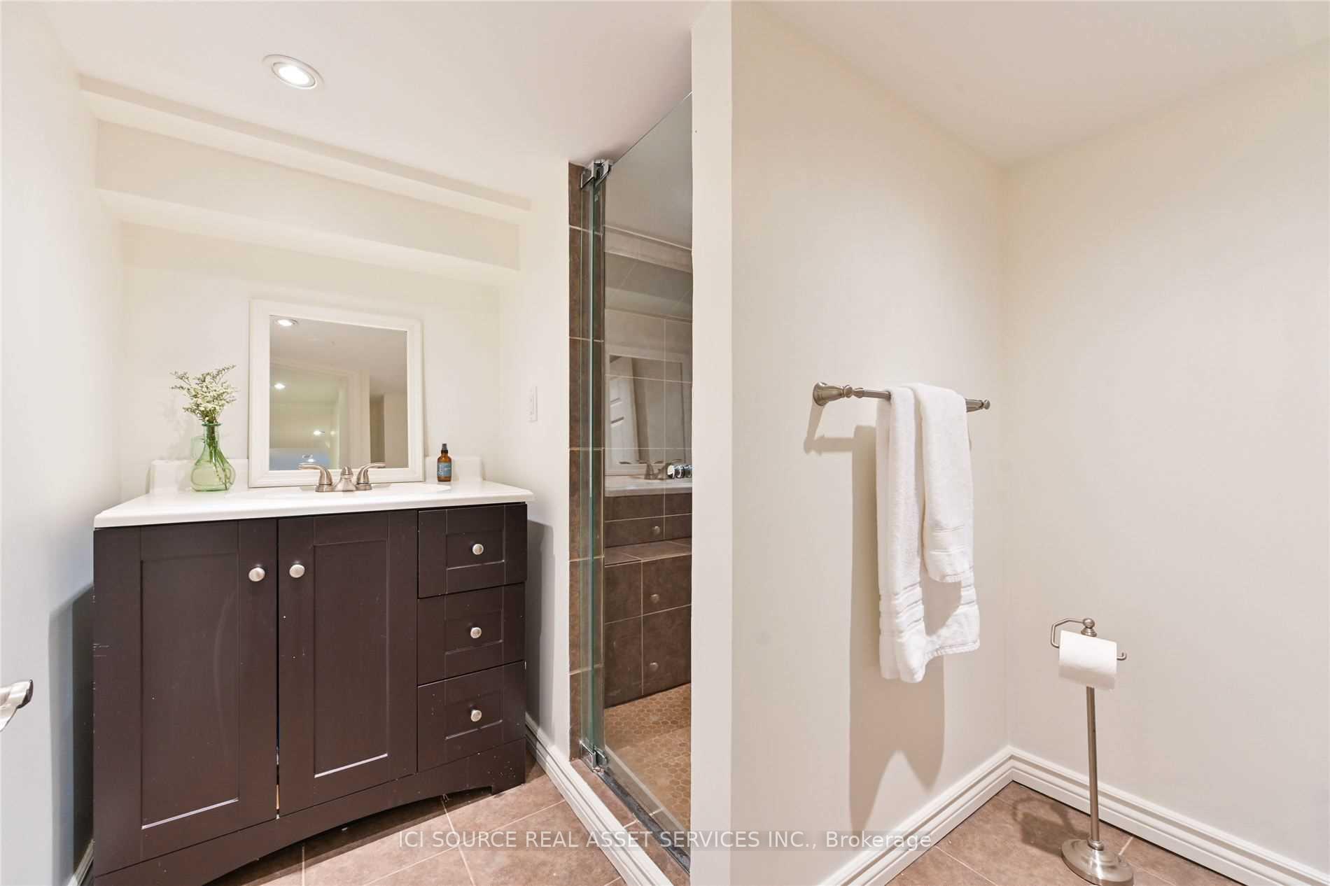 Front of Unit Basement, 25 Mann Avenue