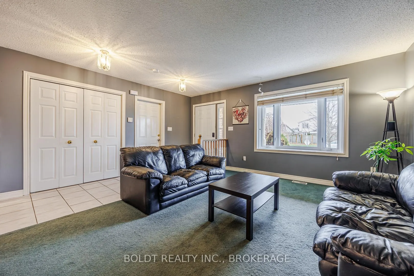Photo 8 of 84 Confederation Avenue, Thorold, Confederation Heights — HOMEH
