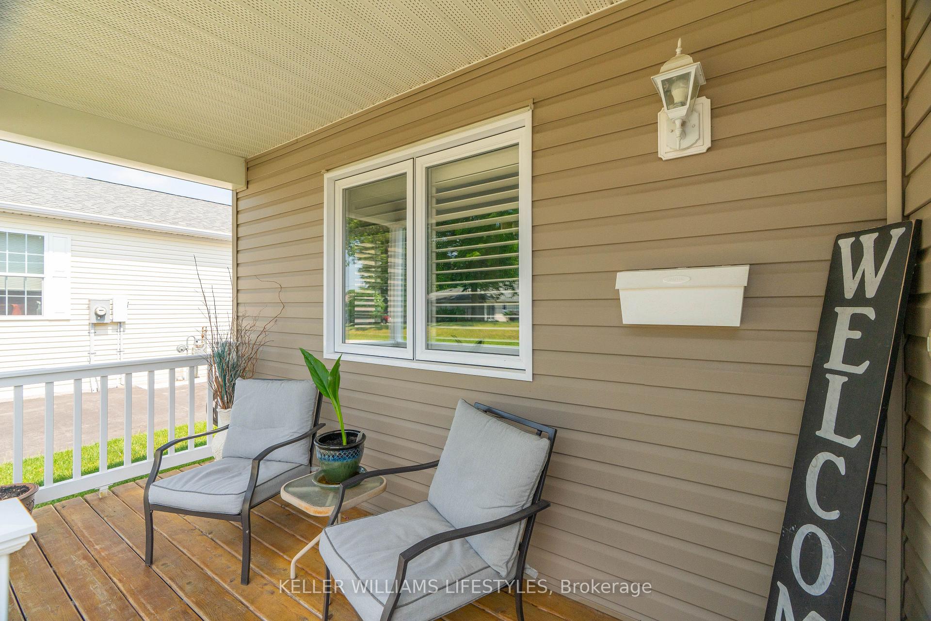 Photo 9 of 32 Bond Street, Strathroy-Caradoc, SE — HOMEH