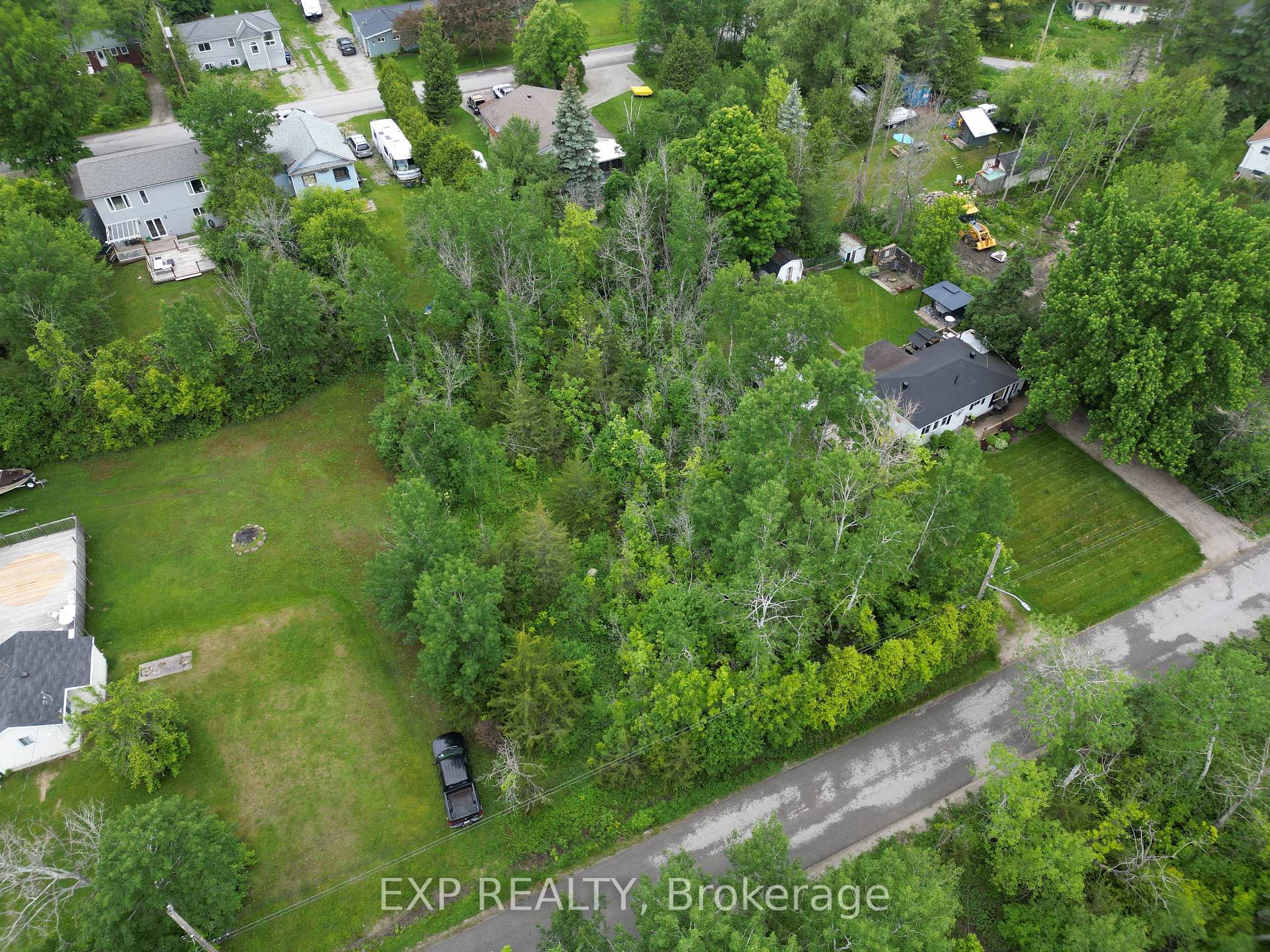 Photo 4 of 256 Dignard Avenue, Tay, Port McNicoll — HOMEH