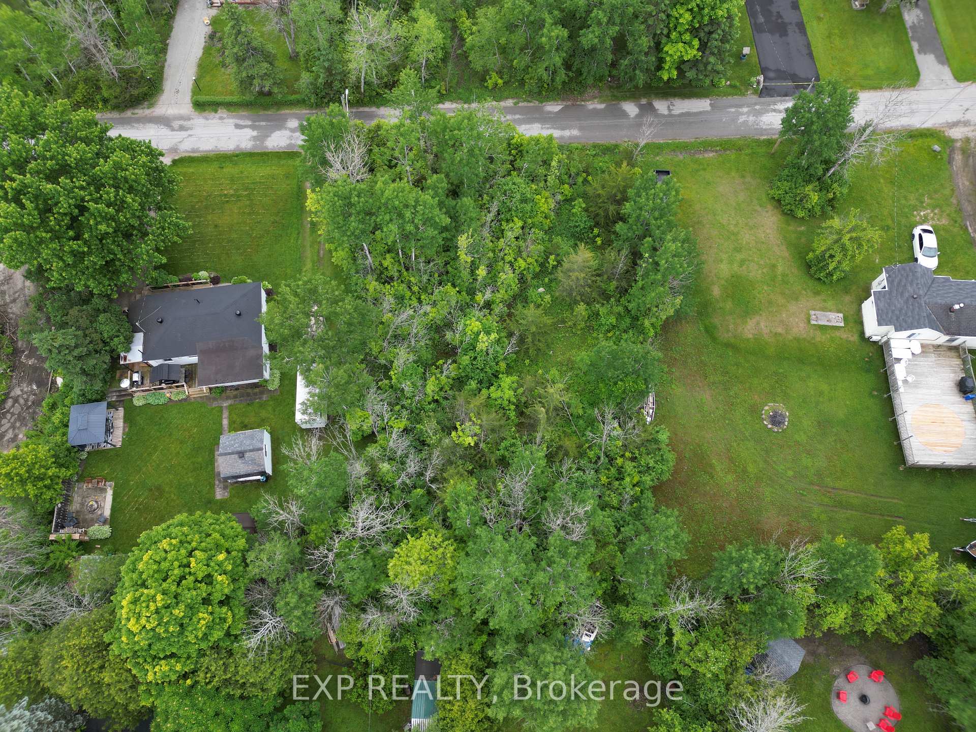 Photo 5 of 256 Dignard Avenue, Tay, Port McNicoll — HOMEH