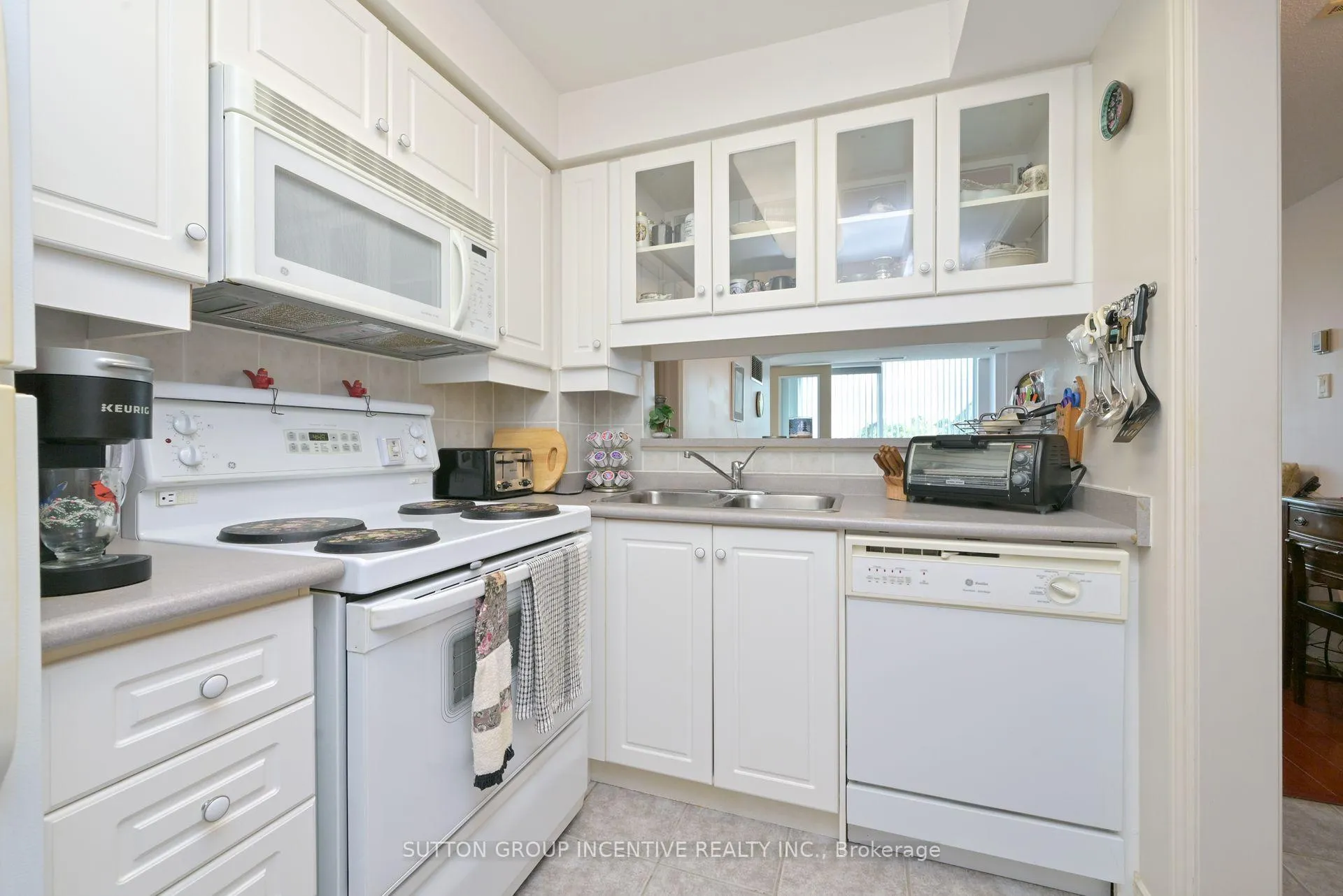 Photo 13 of Unit 311, 4 Briar Hill Heights, New Tecumseth, Rural New Tecumseth — HOMEH