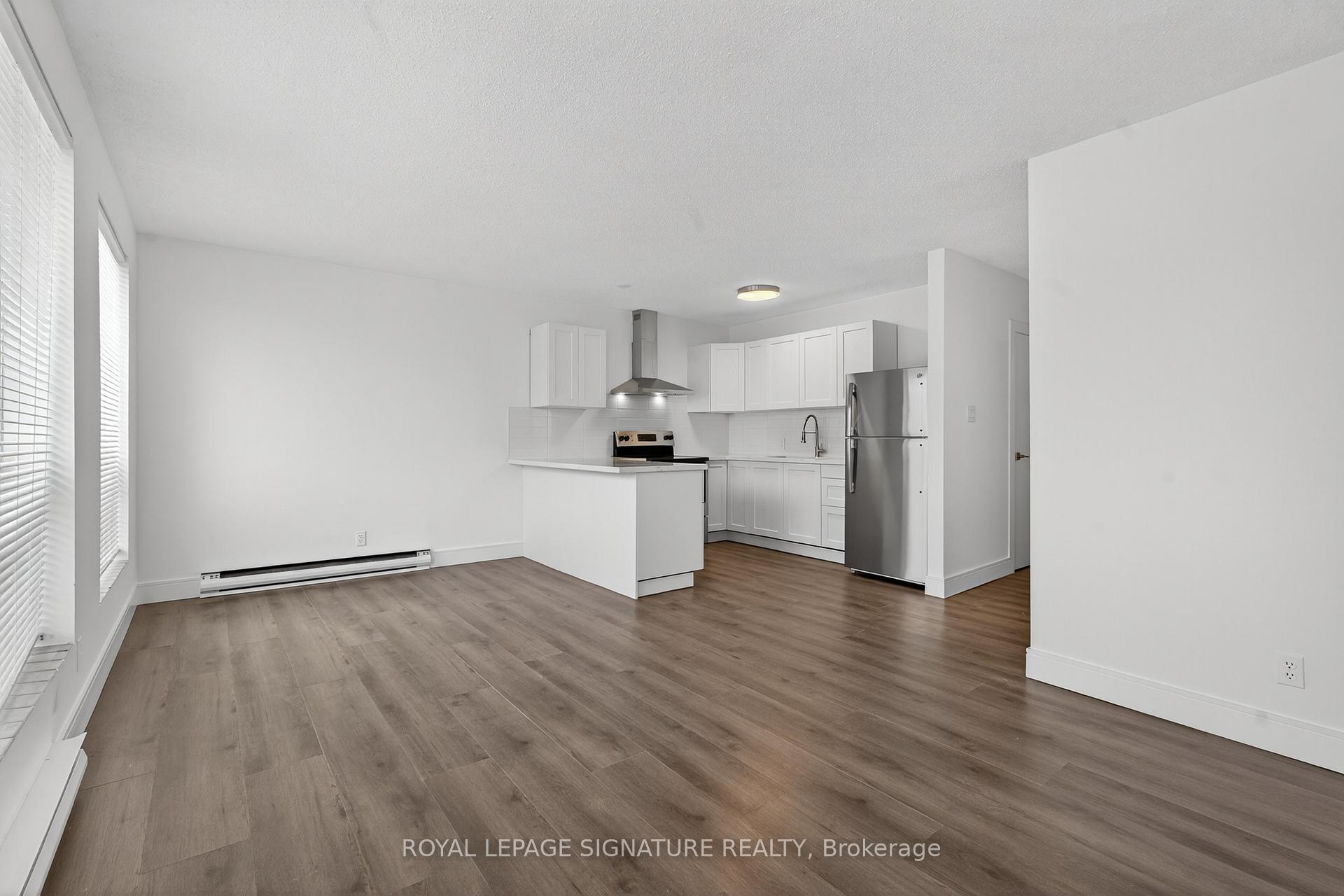 Photo 3 of Unit 3, 215 Danforth Avenue, Toronto, North Riverdale — HOMEH