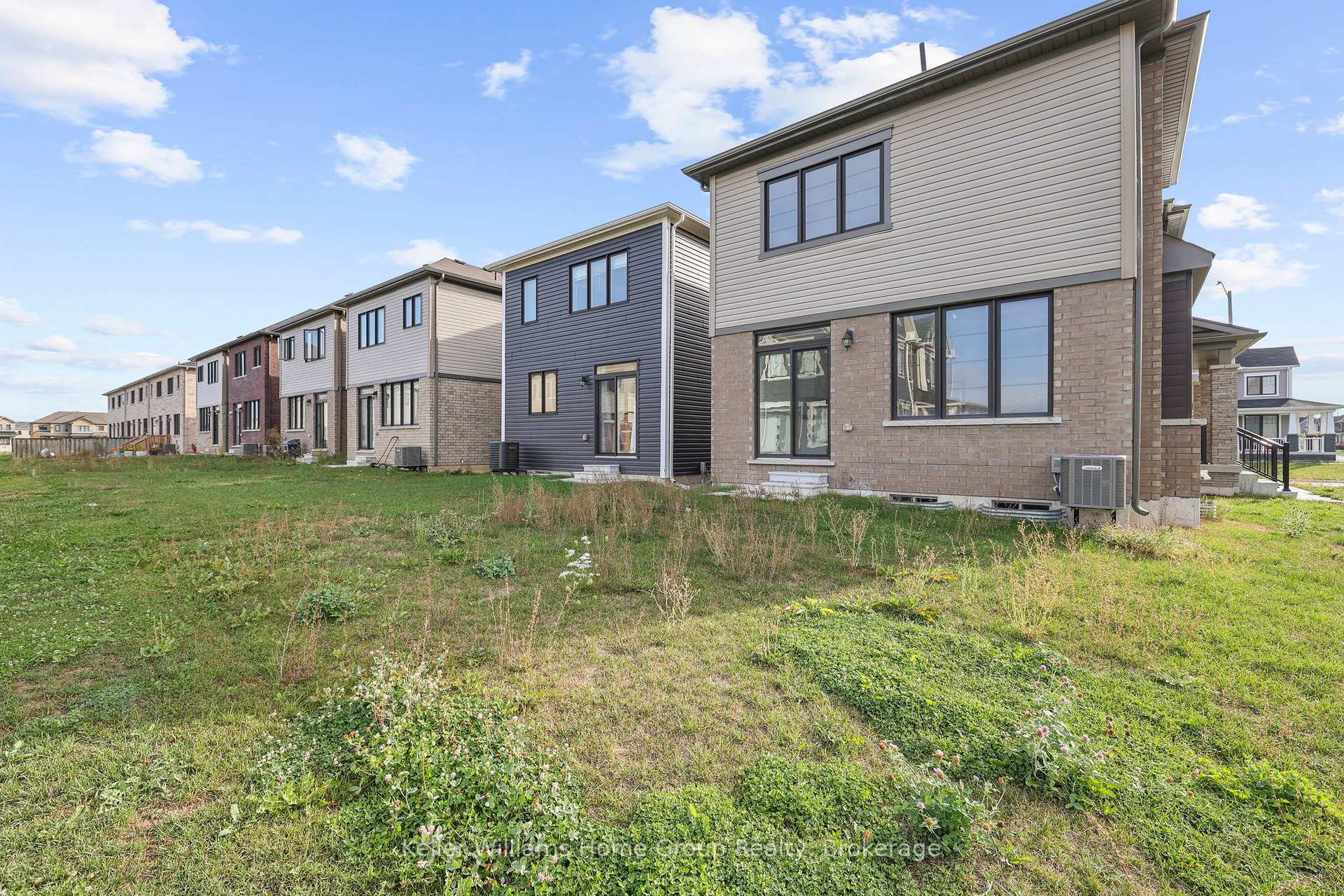 Photo 38 of 71 Concord Drive, Thorold, Rolling Meadows — HOMEH