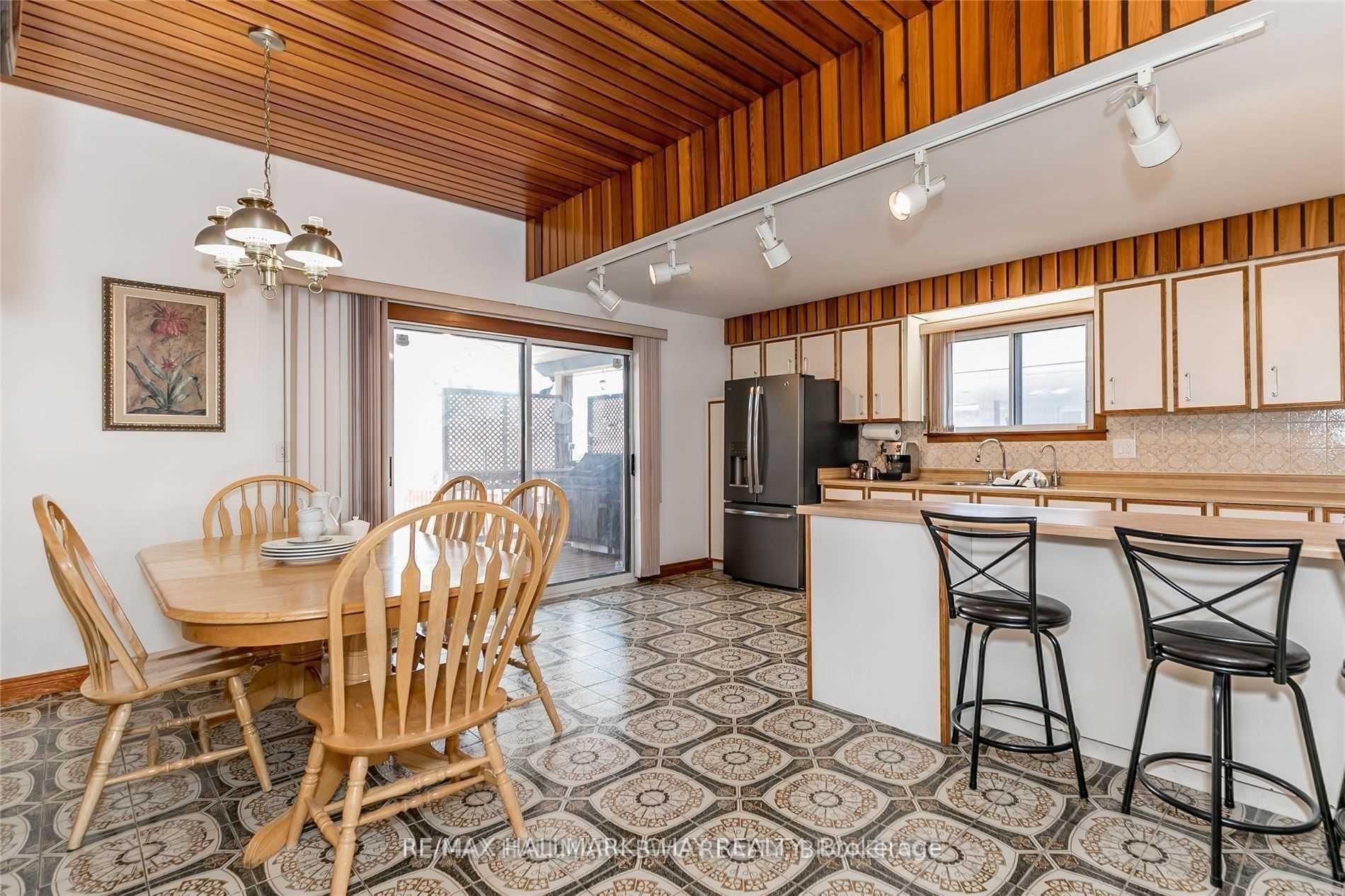 Photo 11 of 206 Park Road, Tiny, Rural Tiny — HOMEH