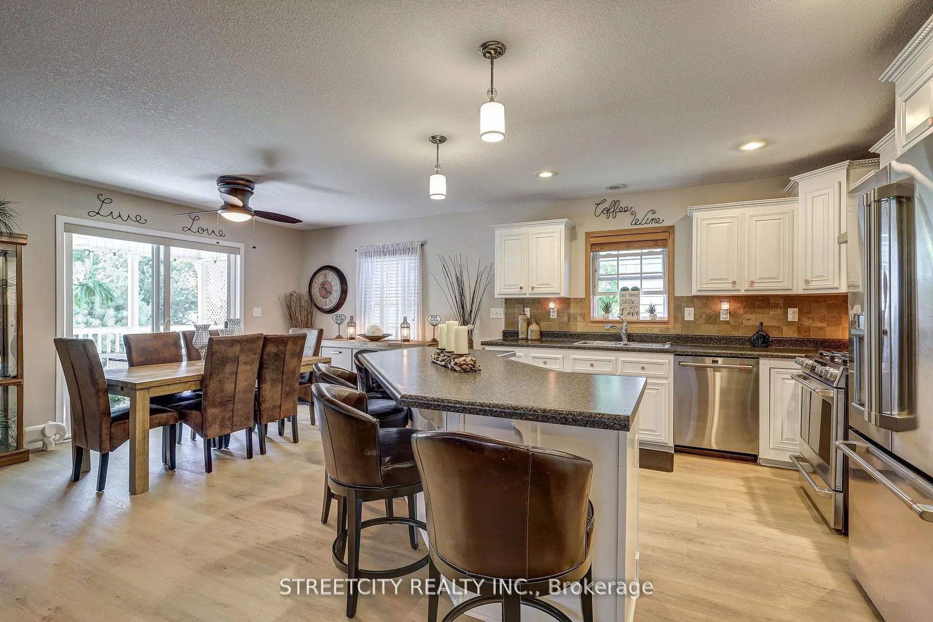 Photo 11 of 481 Richard Crescent, Strathroy-Caradoc, SE — HOMEH