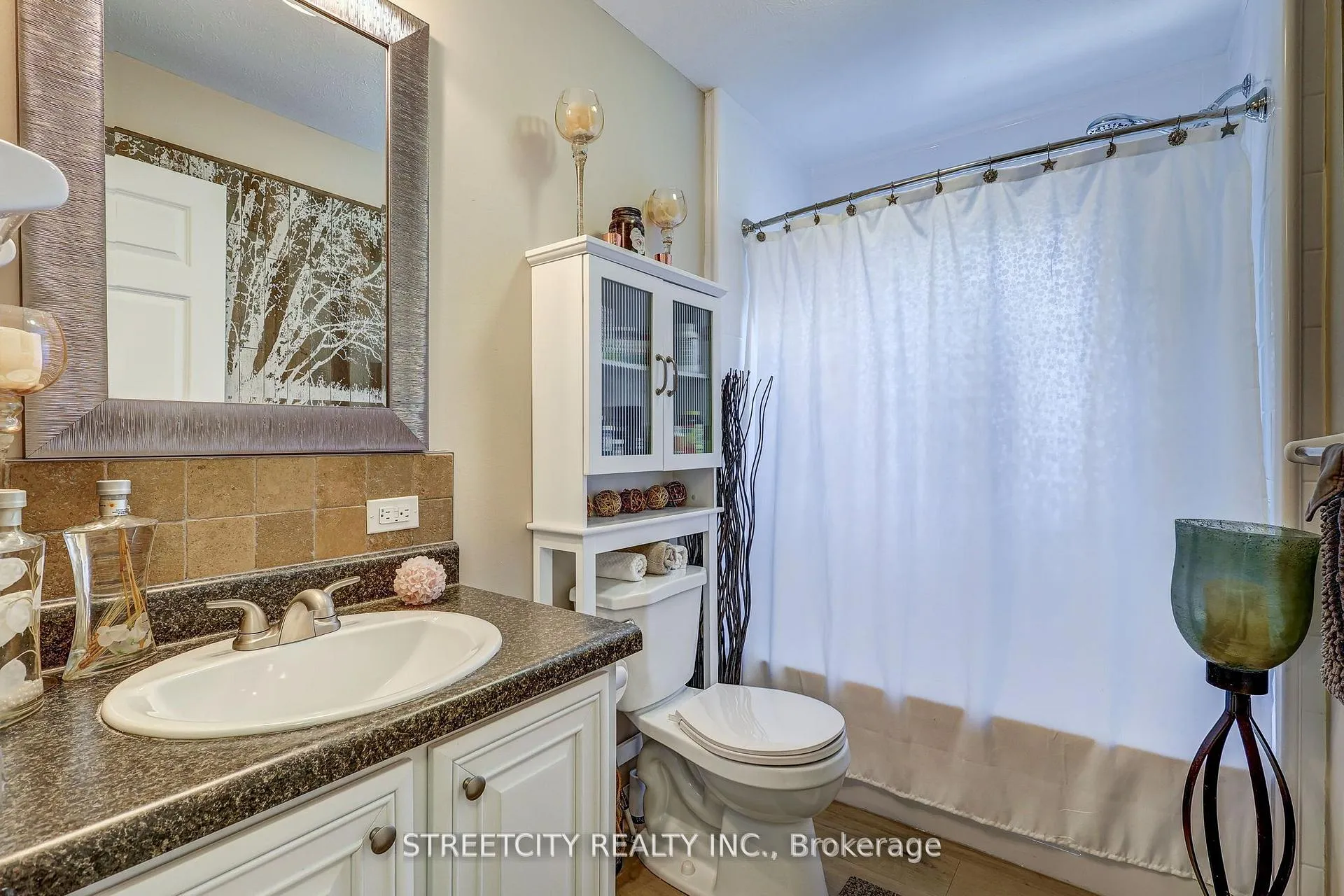 Photo 18 of 481 Richard Crescent, Strathroy-Caradoc, SE — HOMEH