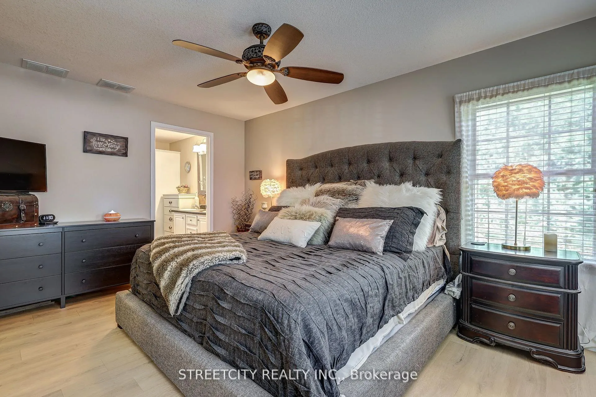 Photo 22 of 481 Richard Crescent, Strathroy-Caradoc, SE — HOMEH