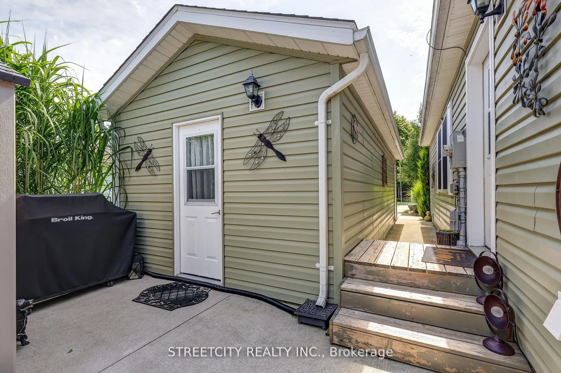 Photo 38 of 481 Richard Crescent, Strathroy-Caradoc, SE — HOMEH