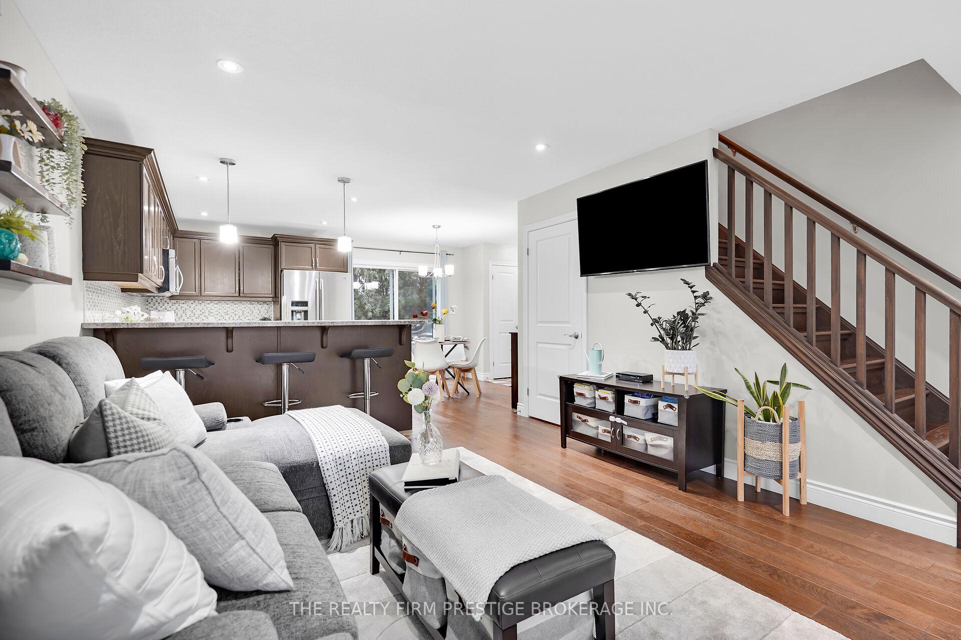 Photo 7 of 27 Willis Avenue, Strathroy-Caradoc, SE — HOMEH