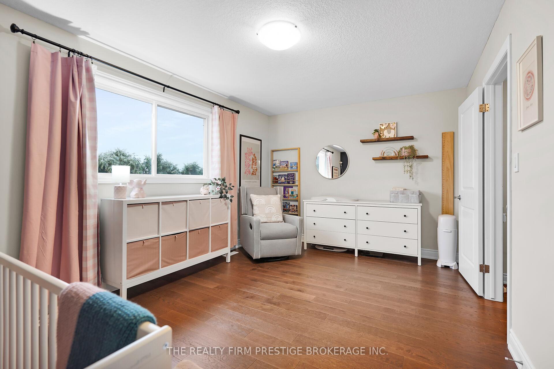 Photo 21 of 27 Willis Avenue, Strathroy-Caradoc, SE — HOMEH