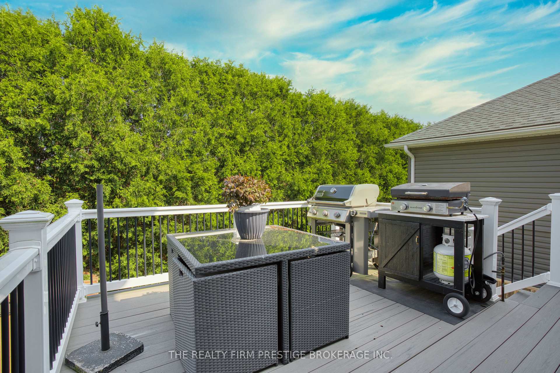 Photo 27 of 27 Willis Avenue, Strathroy-Caradoc, SE — HOMEH