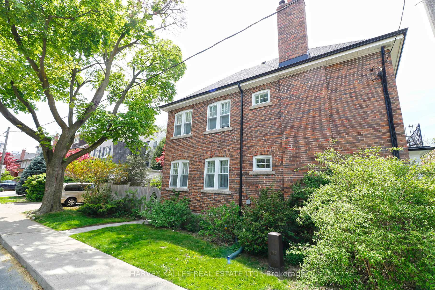 Photo 16 of Unit Upper, 95 Blythwood Road, Toronto, Mount Pleasant East — HOMEH