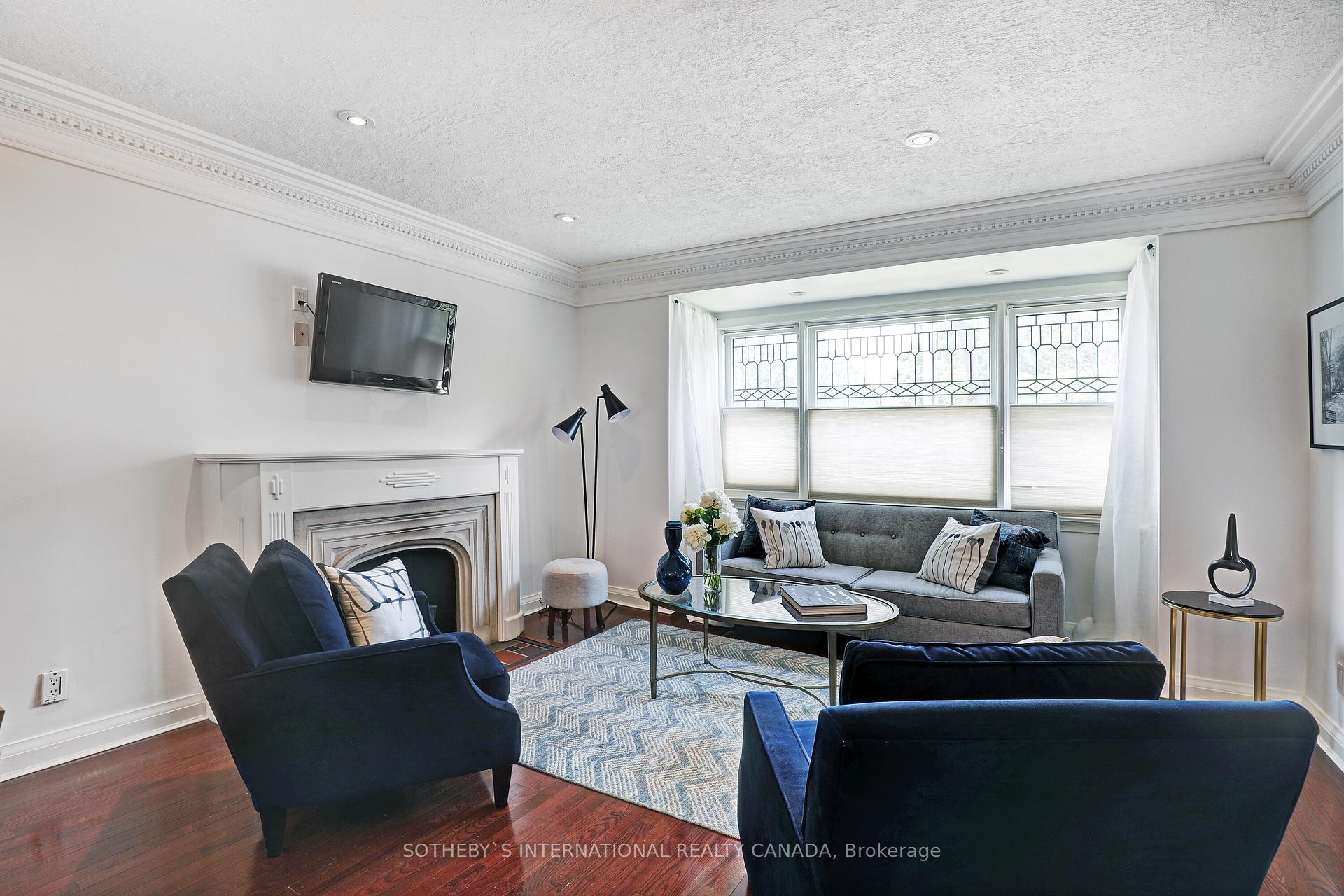 Photo 6 of 19 Southvale Drive, Toronto, Leaside — HOMEH