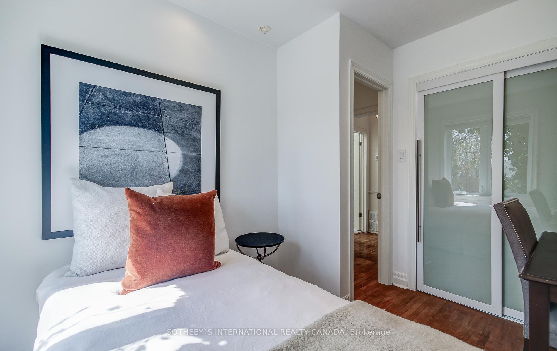 Photo 19 of 19 Southvale Drive, Toronto, Leaside — HOMEH