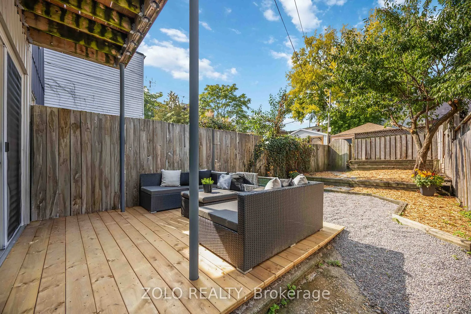 Photo 16 of 24 Poucher Street, Toronto, Blake-Jones — HOMEH