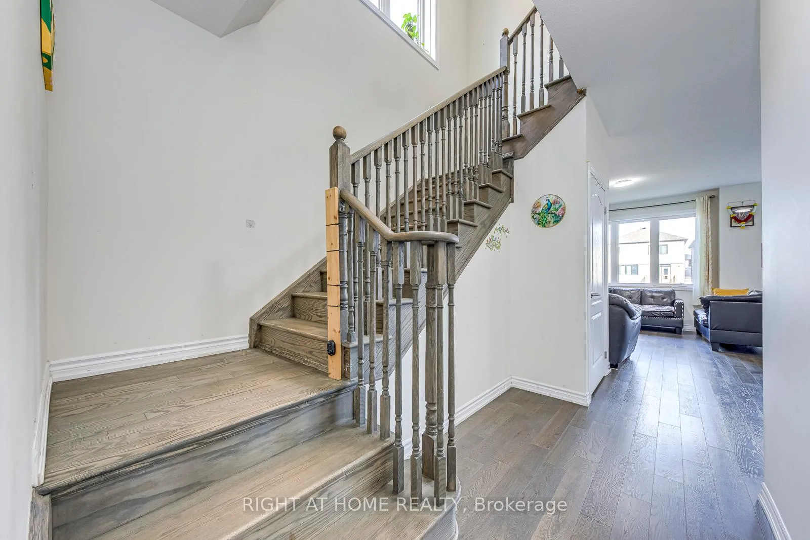Photo 13 of 91 Vanilla Trail, Thorold, Rolling Meadows — HOMEH