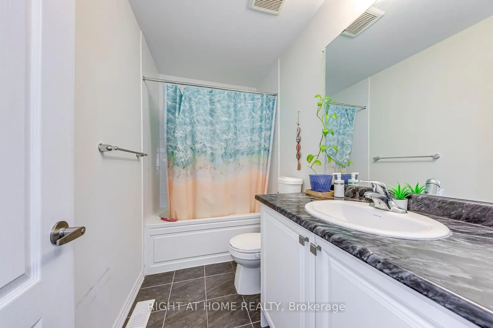 Photo 22 of 91 Vanilla Trail, Thorold, Rolling Meadows — HOMEH
