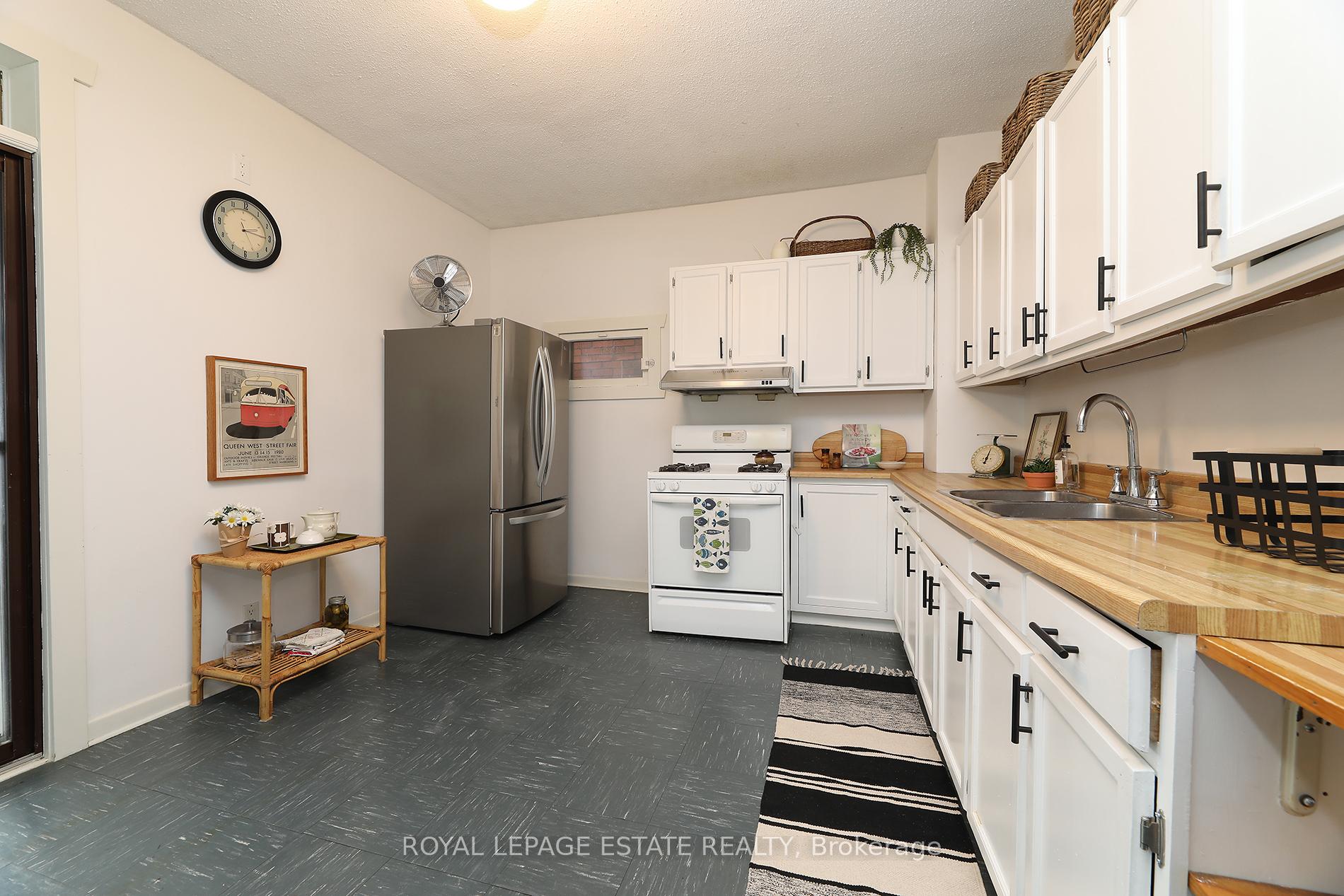 Photo 14 of 22 Galt Avenue, Toronto, South Riverdale — HOMEH