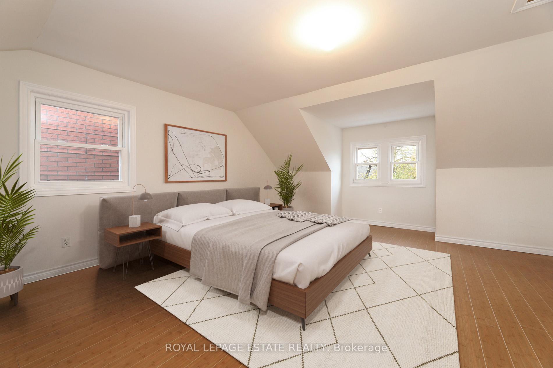 Photo 17 of 22 Galt Avenue, Toronto, South Riverdale — HOMEH