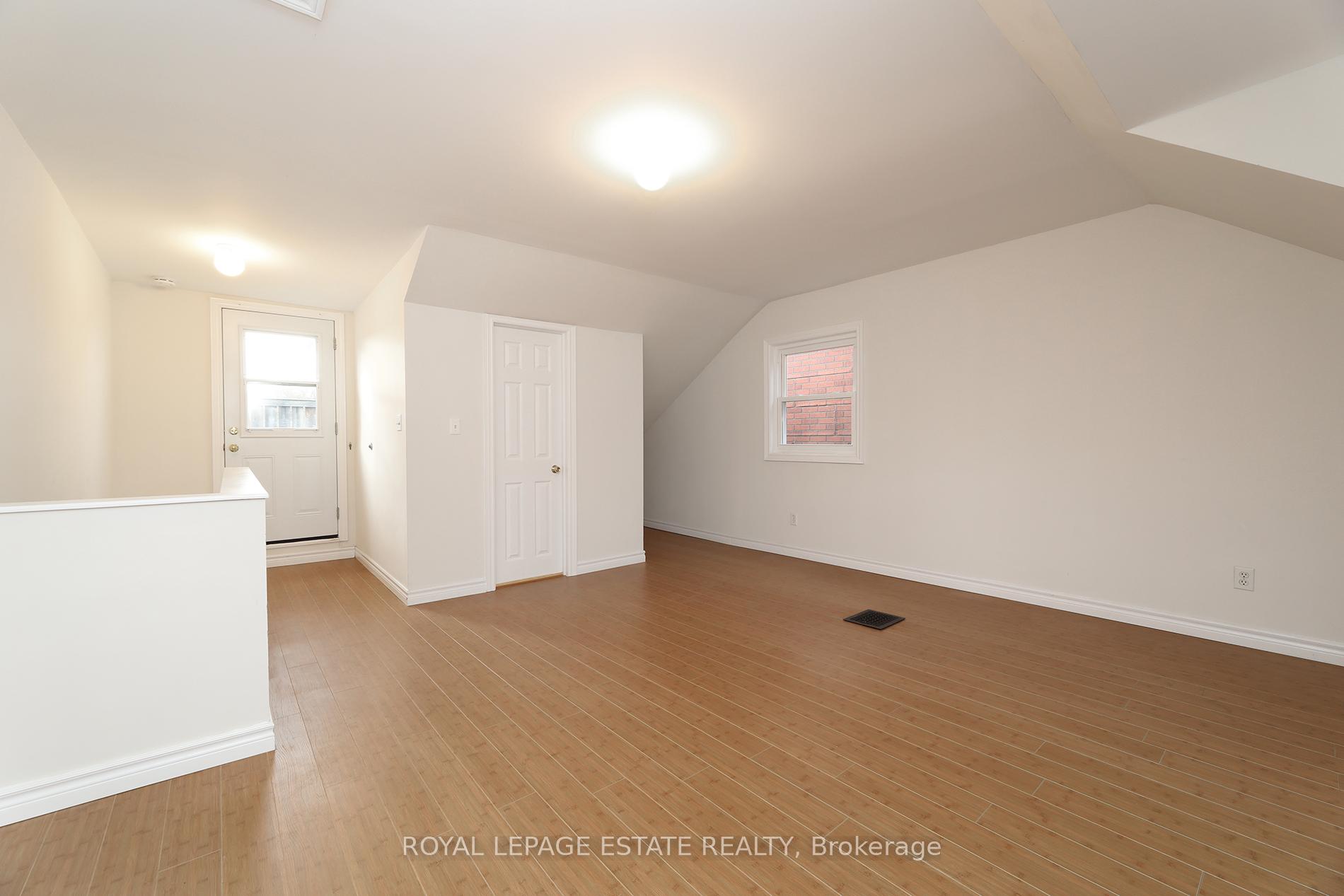 Photo 18 of 22 Galt Avenue, Toronto, South Riverdale — HOMEH